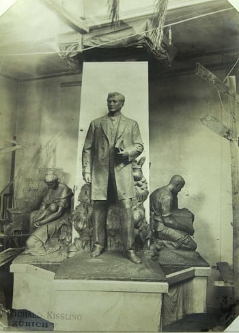 Clay model of Rizal monument
