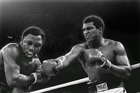 Muhammad Ali vs. Joe Frazier in Thrilla in Manila