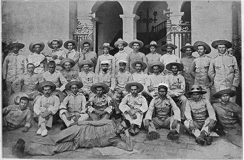 The survivors of Baler on their arrival in Barcelona